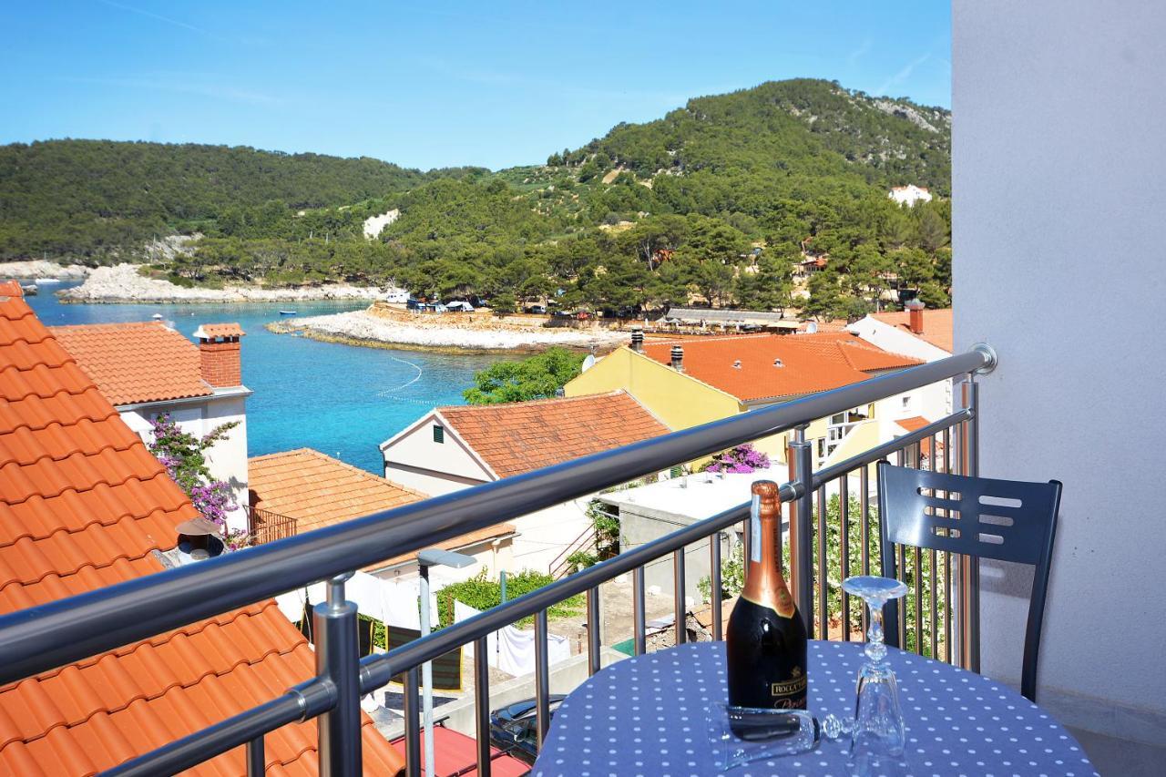 Apartment 'Mimo' In Milna - Hvar Extérieur photo