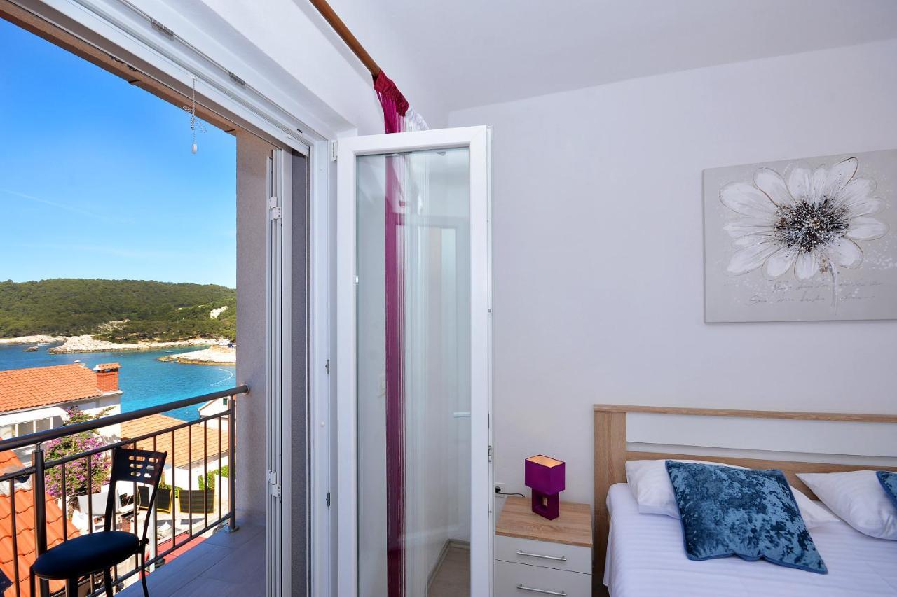 Apartment 'Mimo' In Milna - Hvar Extérieur photo
