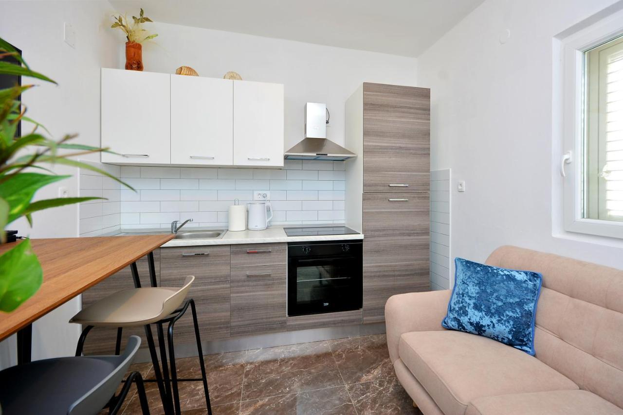 Apartment 'Mimo' In Milna - Hvar Extérieur photo